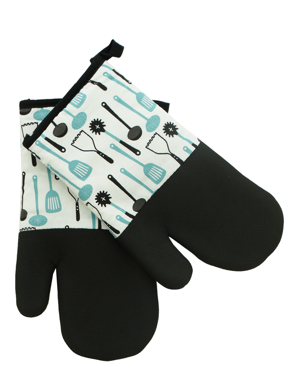 2 PC Grill Utensils Oven Mitts